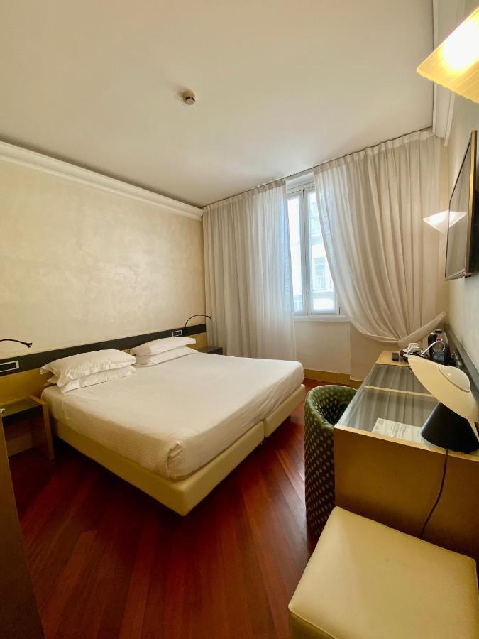 Hotel Sanpi Milano Kültér fotó