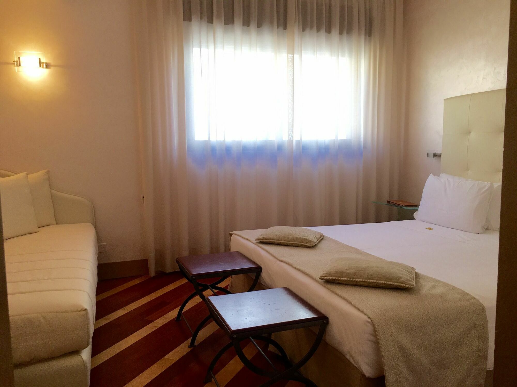 Hotel Sanpi Milano Kültér fotó